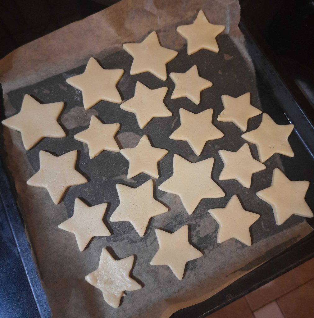 Star-shaped butter cookies